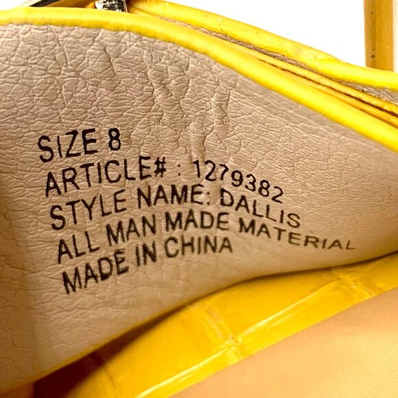 Yellow Bks Dallis Sandals Size 8 Buckle Straps Croc-Embossed Ankle Wrap Resort - Picture 5 of 10